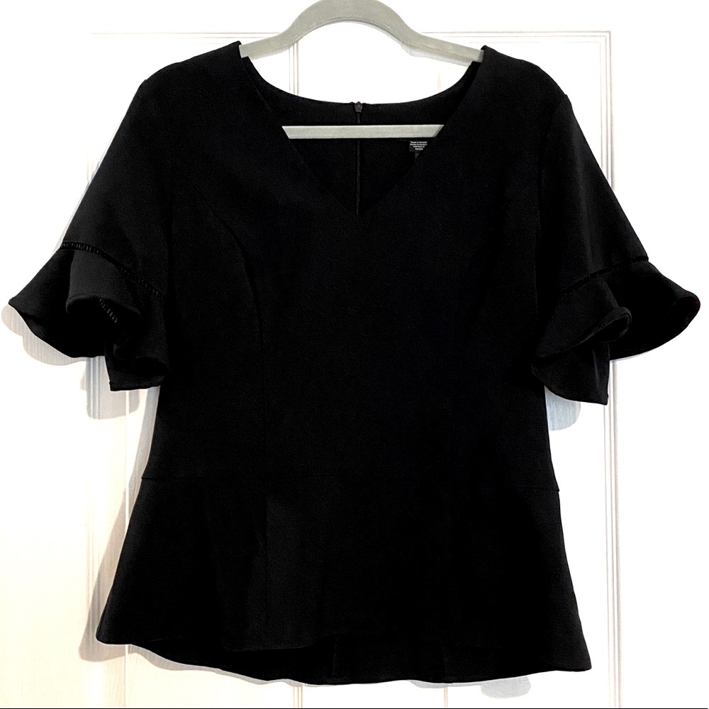 Maggy London navy short sleeve blouse